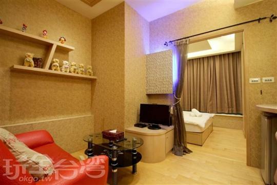 85 Pries Apartment Kaohsiung Luaran gambar
